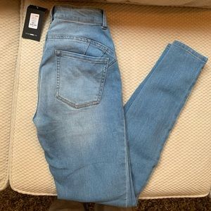 fashion nova jeans